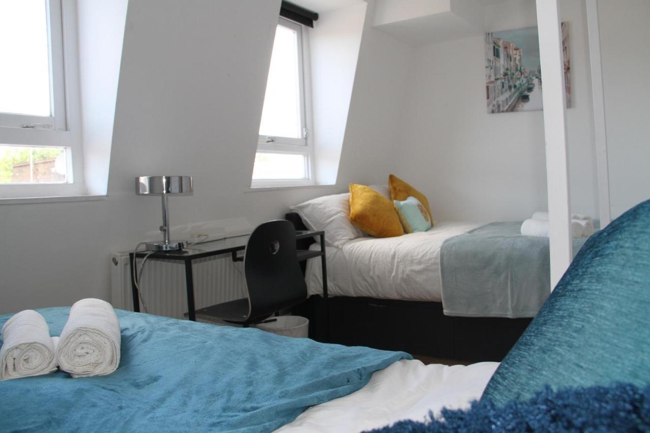 Kamilla'S Rooms London Zone-1 ภายนอก รูปภาพ