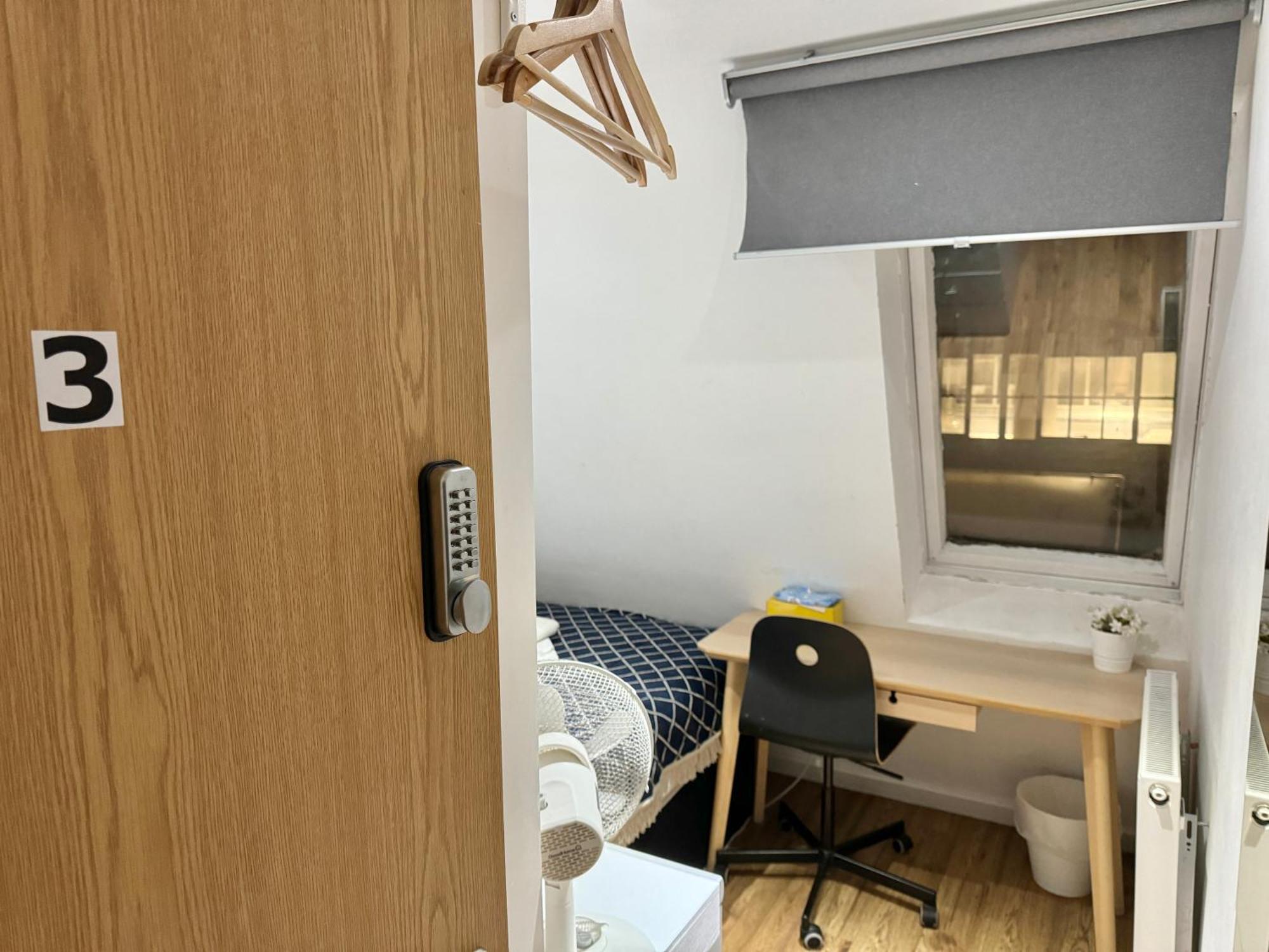 Kamilla'S Rooms London Zone-1 ภายนอก รูปภาพ